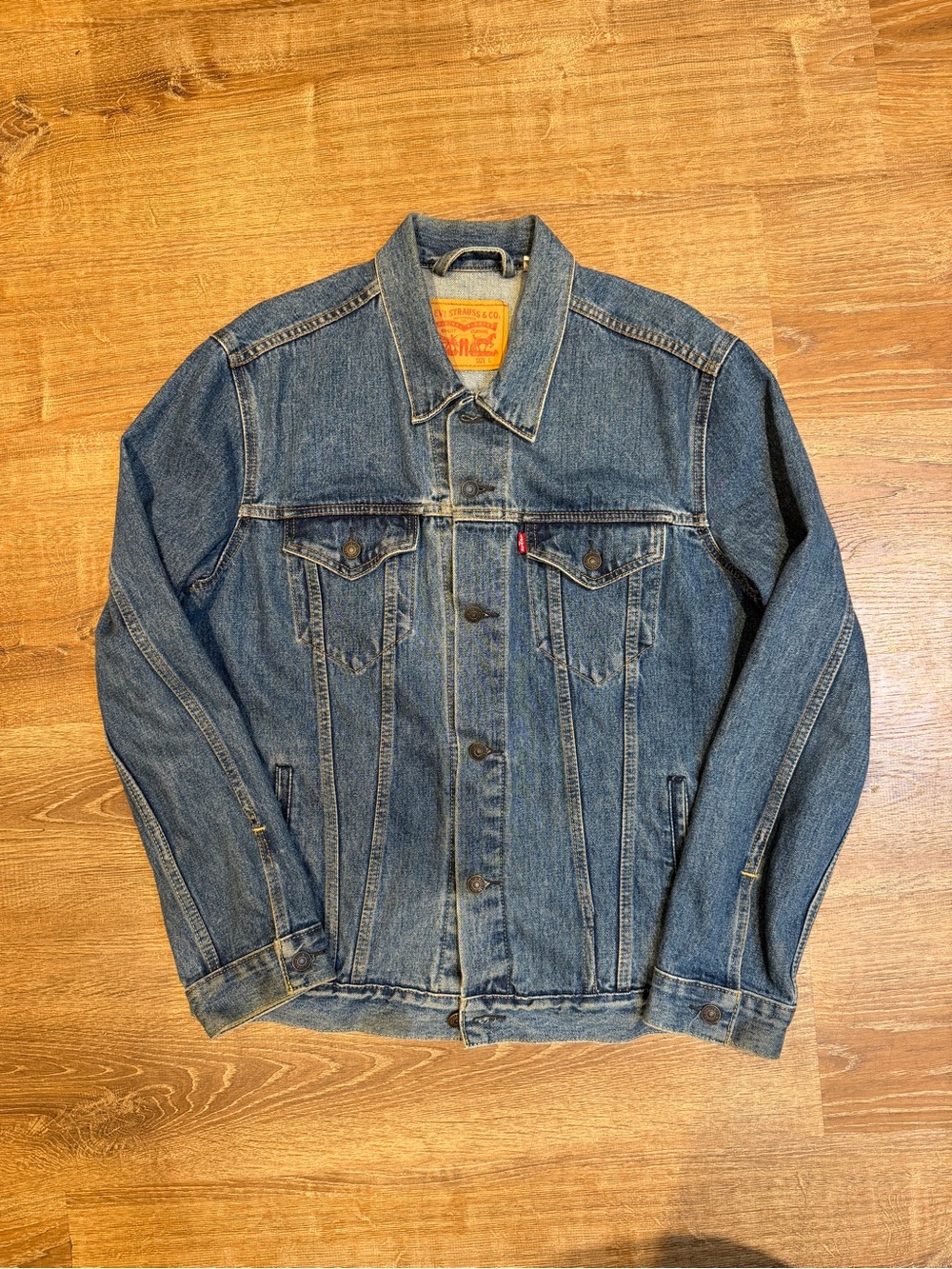 Levi's Blue Denim Jacket - Classic Trucker Style